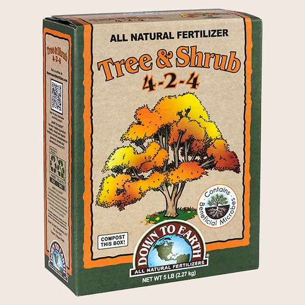 TREE & SHRUB 4-2-4